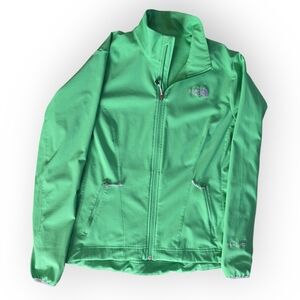 THE NORTH FACE KELLY GREEN TNF APEX WIND BREAKER SIZE L